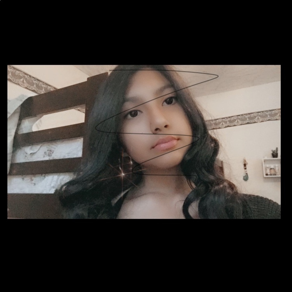 Meet your Posher, Evelin